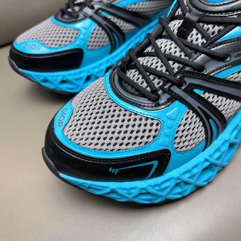 Premium Tech-Runner Sneakers