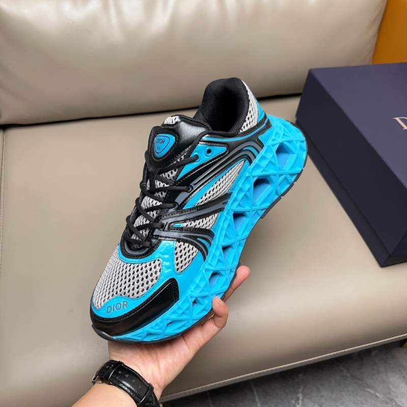 Premium Tech-Runner Sneakers