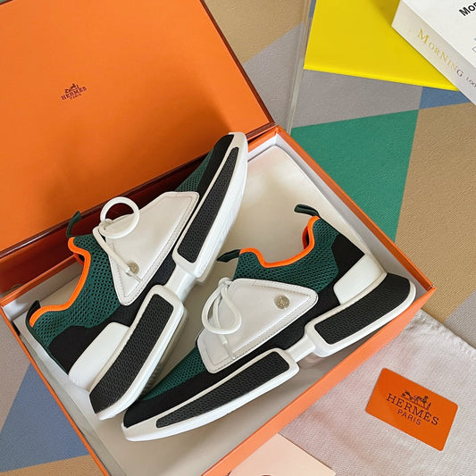 Men’s Flyknit Sock Sneakers